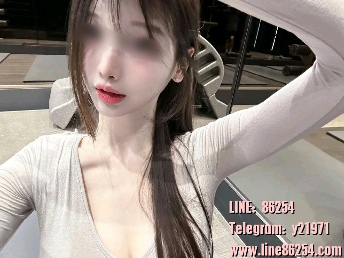 006dJslggy1hyc3l87n4aj30u00minj5.jpg