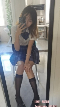 🍀服務地區：台中 🍀身材資訊：可心 153.B.40.19歲 🍀目前售價：單節7000 兩節12000