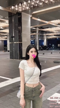 外拍界小仙女 45K 波莉 165.45.C 舌吻/無套吹/共浴/69/親胸 可住家 外帶 2+1  真奶 無