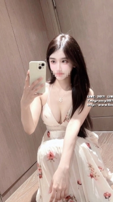 #球球  165/45/25/D  整體感覺：妹妹很健談，聊起天來很輕鬆愉快。 身材雖然瘦瘦的但