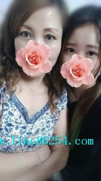 {大膽母女性愛秀} 美魔女媽媽現年37歲 甜美氣質女兒19歲 從小單親相依為命 感情相當要