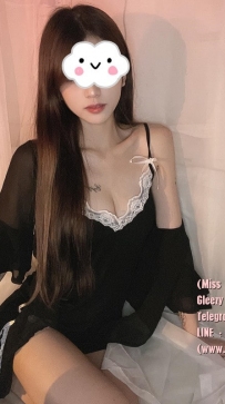 妮妮  171cm/D奶/25歲/47kg #台南4000  主動熱情的妹 可以配合LG  進門會撒嬌討抱抱