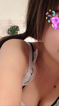 💧資訊 ：千尋 163 D奶  24歲 47kg    💧簡介：#貼心小女僕  服務很主動 敢玩 可配合