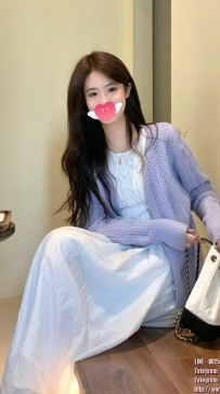 #雙北可約 梓渝 164.44.B+.23歲 來約一位超級溫柔的女生吧，身材骨感長腿膚白，就像是