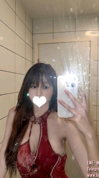 芸芸 163cm E奶 24歲  會撒嬌  胸部車頭燈大大 皮膚很白 妹妹很乖巧 很年輕 床上放蕩