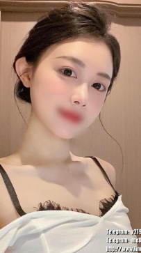 點點 158.43.C.20歲  超有女友FU 鄰家女孩的青澀， 青春期的甜蜜幻想對像！ 給你初戀