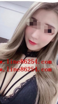 佩琳 165-E-47-22歲 職業：火辣showgirl粉紅甜蜜 床上淫蕩 開放 大膽 敢玩敢秀  可吸