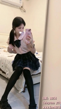 倪妮 158cm.45kg.C奶.20歲  清純可愛類型 活潑性格  很好相處 還會撒嬌 大眾男人的喜