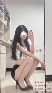 茵茵 164cm 46kg C+奶 25歲 顏值高 #在床上很配合 現在的工作是外拍XX #講話很會挑逗