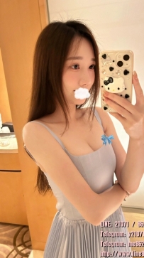 原價：20000 特價：15000 熊妮：167cm.47kg.e奶.23歲 簡介：性格好相處 臉蛋漂亮 有女