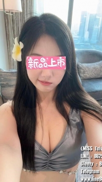 貝貝 161/45/C+ /23y 很有女友fu  會主動親你 美腿 鮑水水嫩嫩的  易濕  可配合多種體
