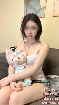 奈美   167/47/D/23歲   #新竹可約   偶爾會跟朋友一起健身  很有氣質的一個女生  特
