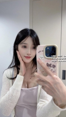 萍兒  164cm 25歲 E奶 48kg #雙北可約 介紹：氣質淫蕩秘書 女人味十足 工作能力強 床