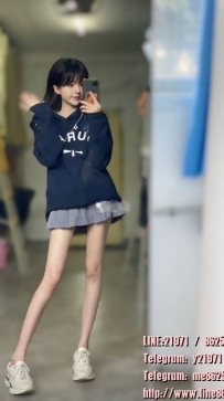 冰冰 160cm 45kg Ccup 22歲 一枚學生妹 很清純 瘦 所欲才會選擇做這個工作 妹妹性格非