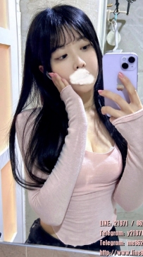 可安 162 46kg C奶 25歲 知性的女人 胸部柔軟 性感有女人味  身材火辣  很會打扮 皮膚